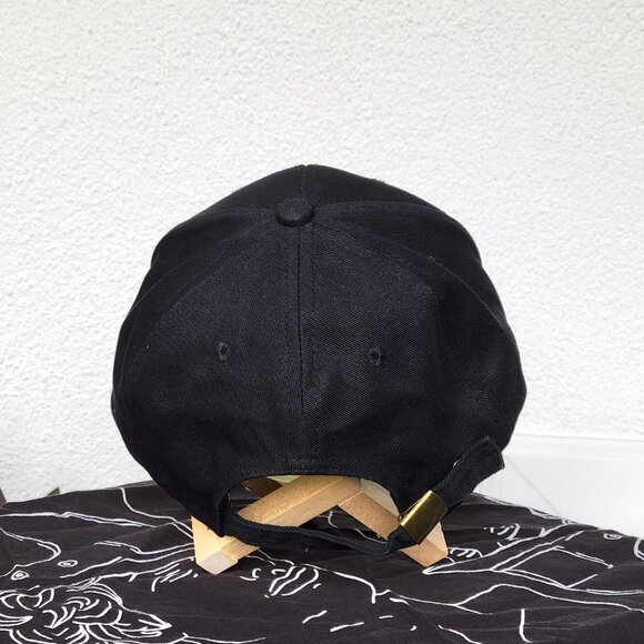 adjustable black hat - Picture 4 of 6